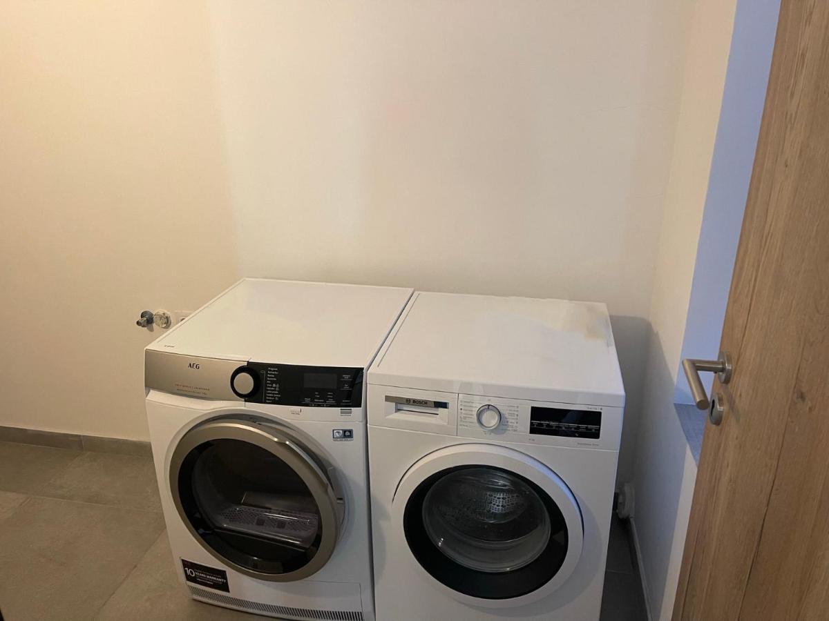 Appartamento Rezidence Kbely - Free Parking Praga Esterno foto