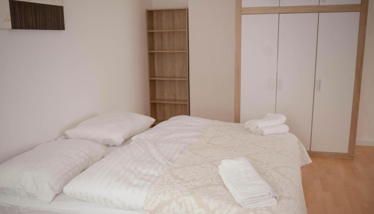 Appartamento Rezidence Kbely - Free Parking Praga Esterno foto