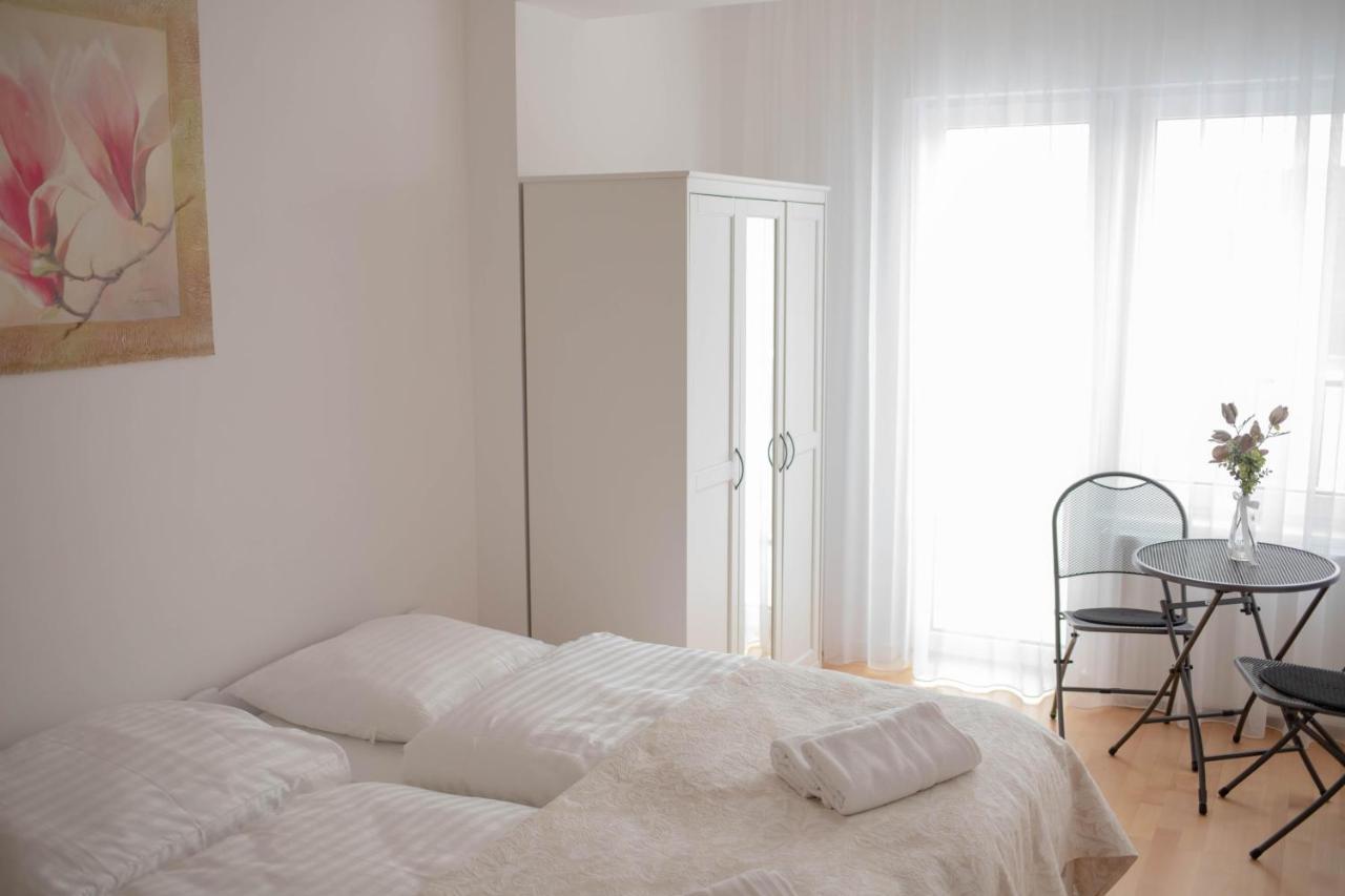 Appartamento Rezidence Kbely - Free Parking Praga Esterno foto