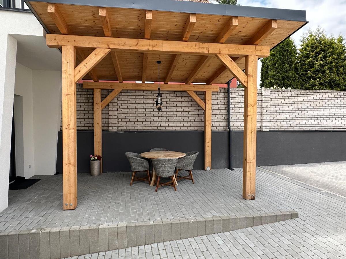 Appartamento Rezidence Kbely - Free Parking Praga Esterno foto