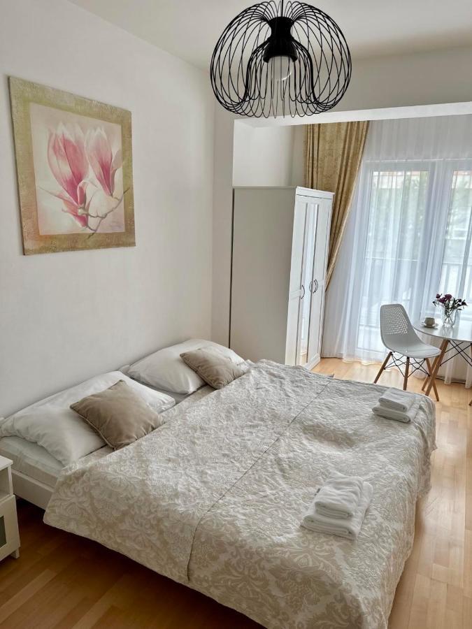 Appartamento Rezidence Kbely - Free Parking Praga Esterno foto